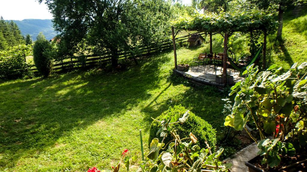 Guest House Little Heaven Užice Екстериор снимка