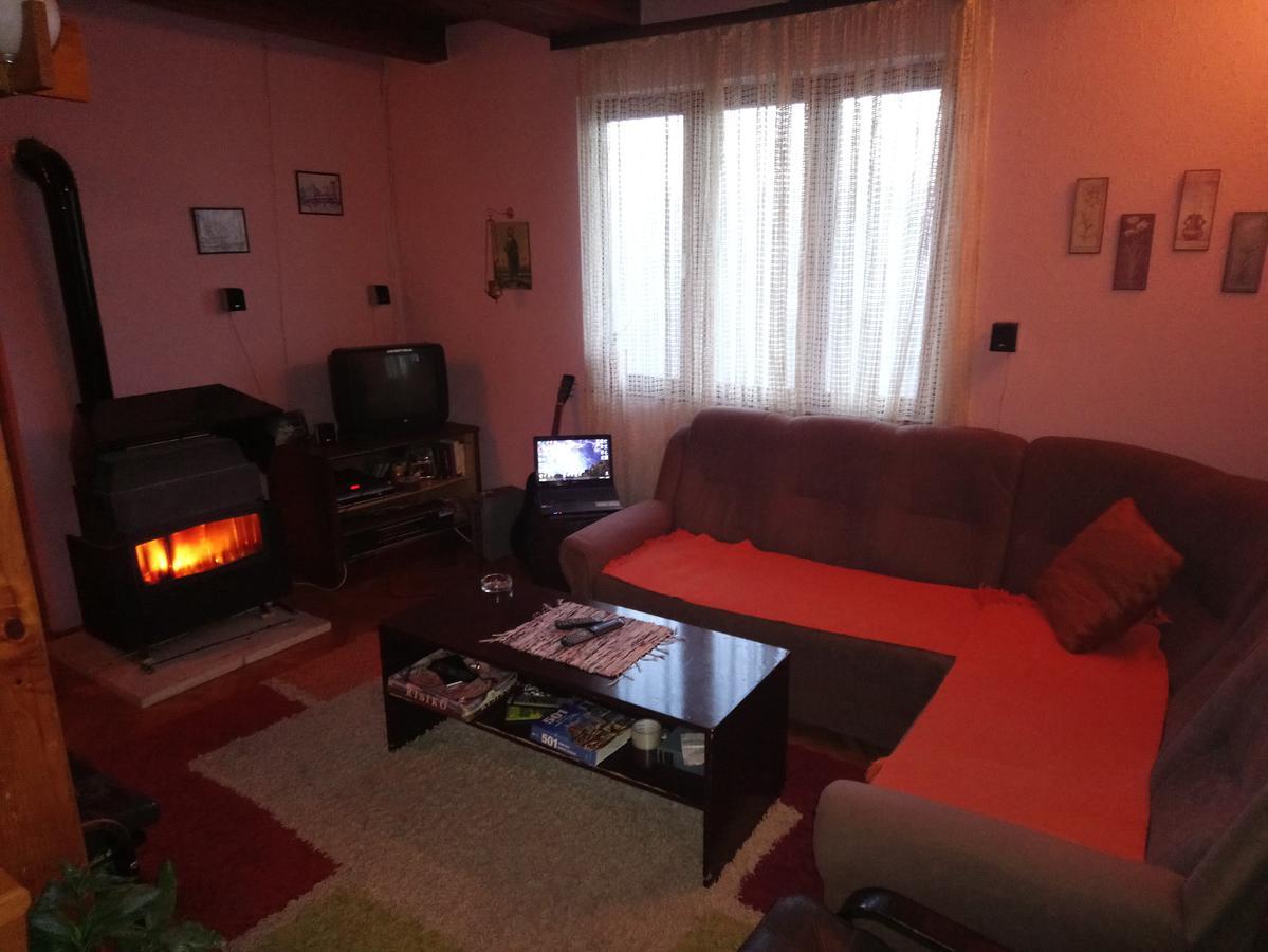 Guest House Little Heaven Užice Екстериор снимка