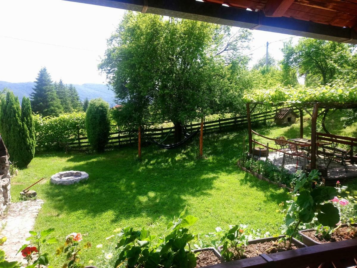 Guest House Little Heaven Užice Екстериор снимка