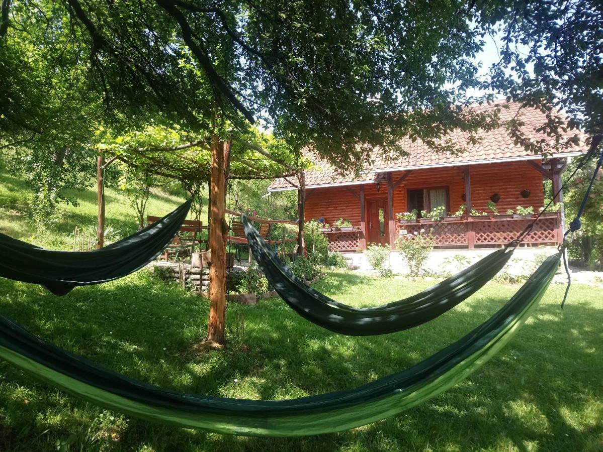 Guest House Little Heaven Užice Екстериор снимка